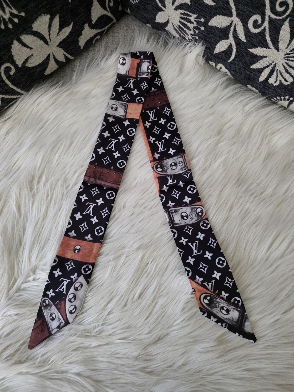 Black & Brown Twilly Scarf